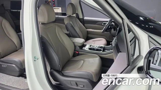 Kia Carnival 2025 thumb 10