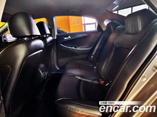 Hyundai Sonata 2013 thumb 9