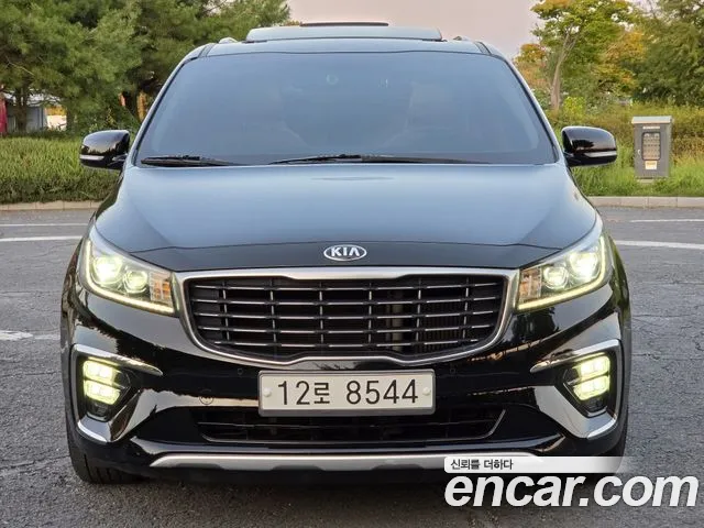 Kia Carnival 2019 thumb 12