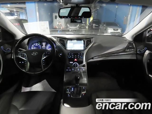 Hyundai Grandeur 2016 thumb 5