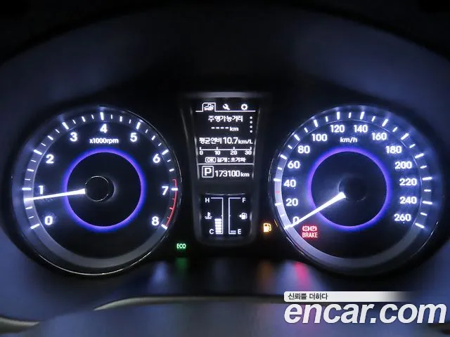 Hyundai Grandeur 2016 thumb 8
