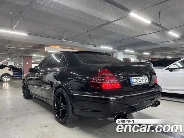 Mercedes-Benz E-Класс 2005 thumb 2