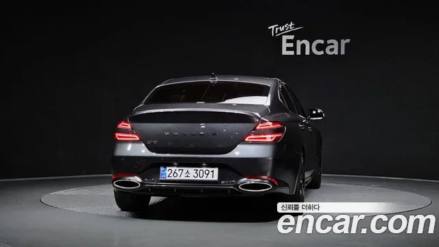 Genesis G70 2021 thumb 3