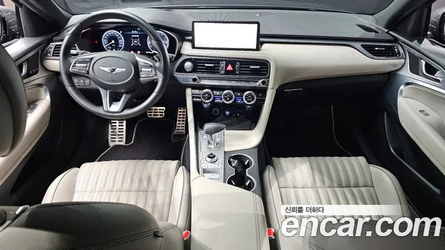 Genesis G70 2021 thumb 6