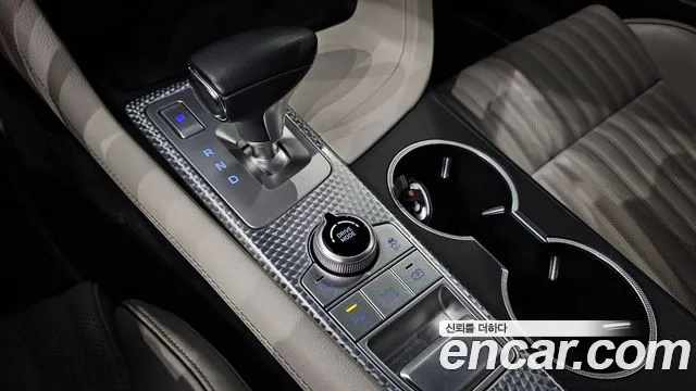 Genesis G70 2021 thumb 8