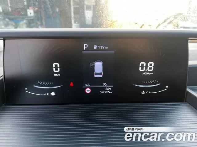 Hyundai Staria 2024 thumb 7