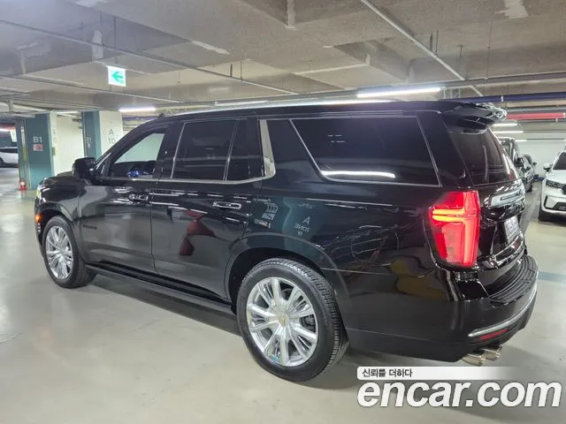 ChevroletGMDaewoo Tahoe 2023 thumb 3