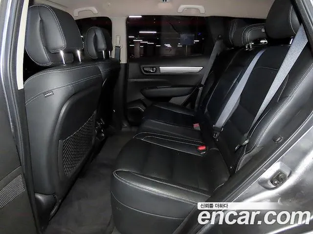 Renault-KoreaSamsung Koleos 2016 thumb 7