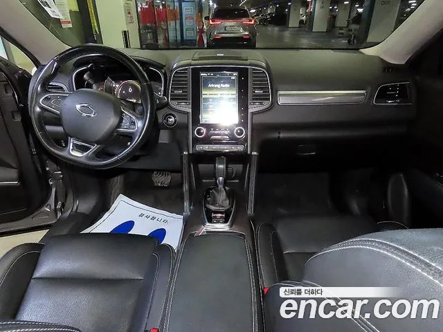 Renault-KoreaSamsung Koleos 2016 thumb 10