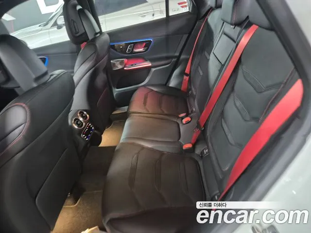 Mercedes-Benz GLC 2025 thumb 8