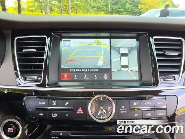 Kia K9 2017 thumb 9
