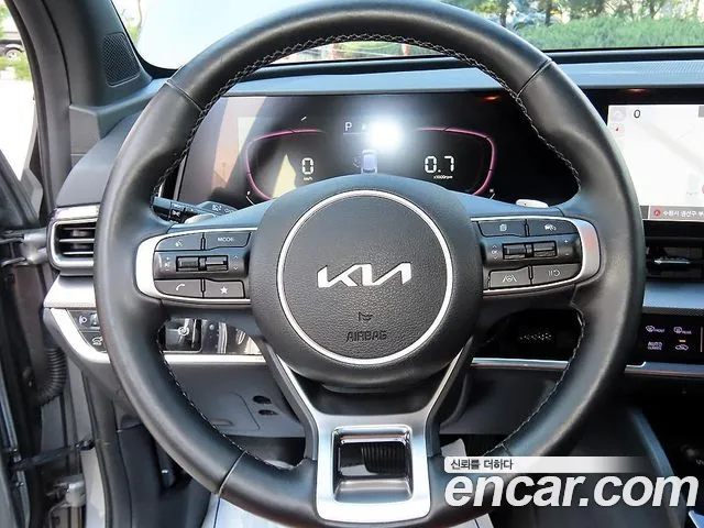 Kia Sportage 2023 thumb 8