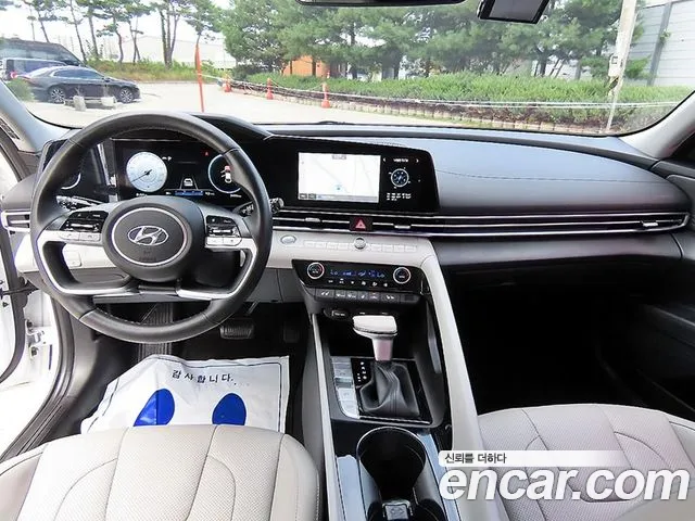 Hyundai Avante 2020 thumb 8