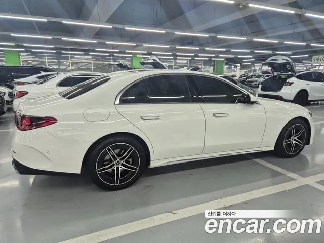 Mercedes-Benz E-Класс 2024 thumb 4
