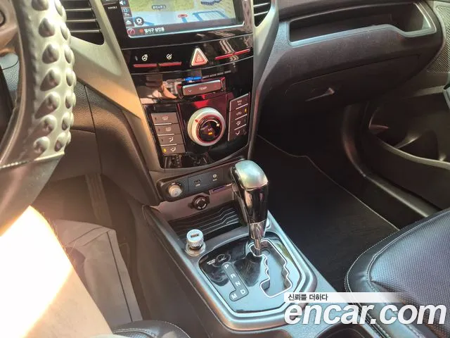 KG_Mobility_Ssangyong TIBOLI 2018 thumb 9