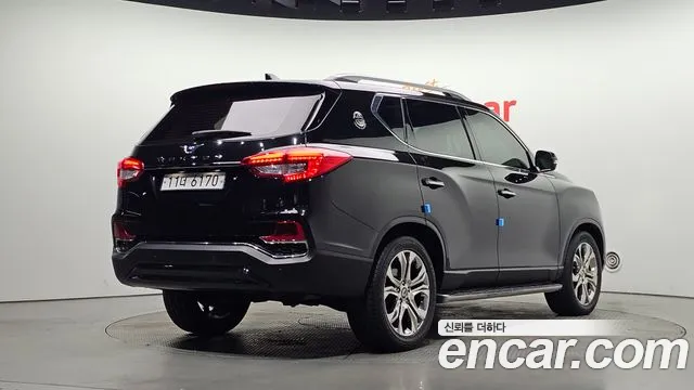 KG_Mobility_Ssangyong Rexton 2018 thumb 2