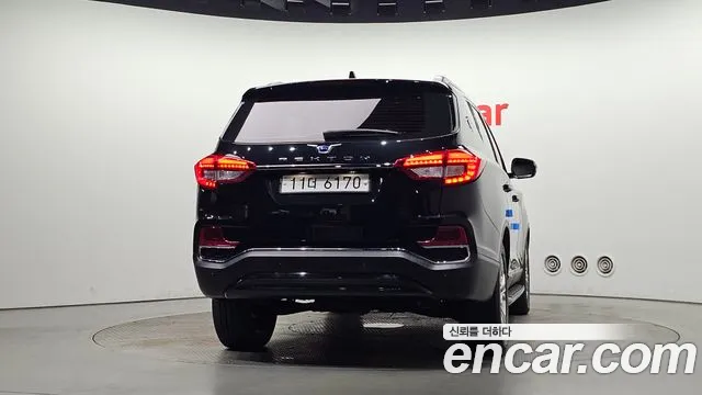 KG_Mobility_Ssangyong Rexton 2018 thumb 4