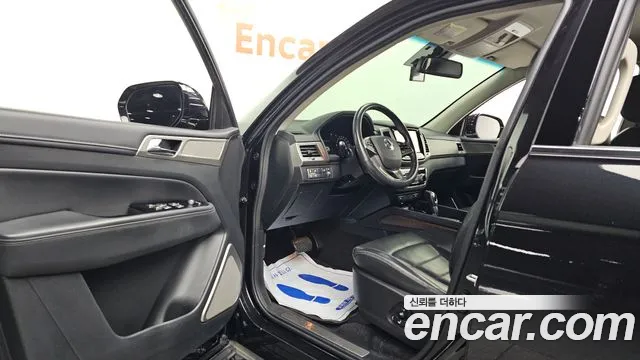 KG_Mobility_Ssangyong Rexton 2018 thumb 10