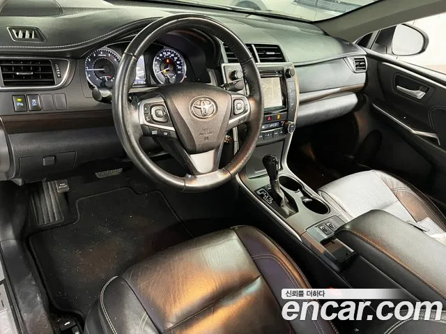 Toyota Camry 2015 thumb 7