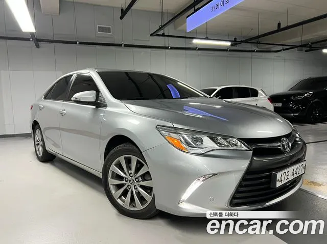 Toyota Camry 2015 thumb 12