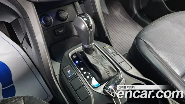 Hyundai Santa Fe 2012 thumb 9