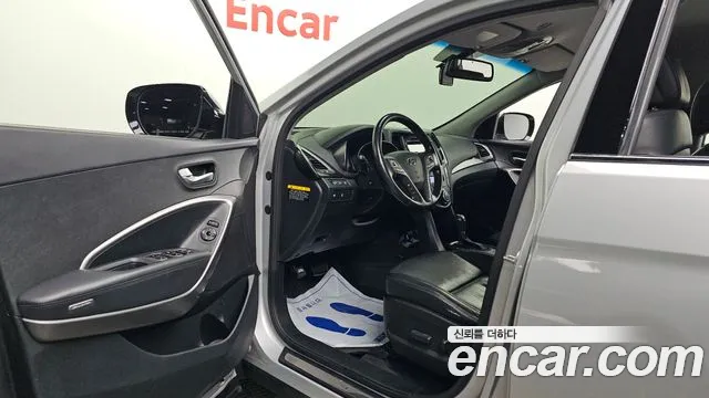 Hyundai Santa Fe 2012 thumb 10