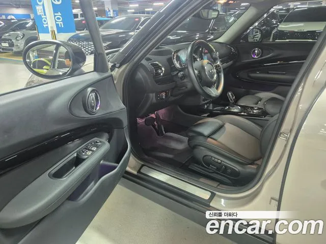 MINI Clubman 2021 thumb 10