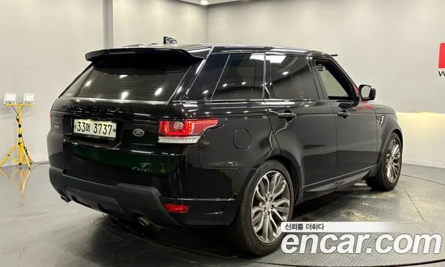 Land Rover Range Rover Sport 2017 thumb 4