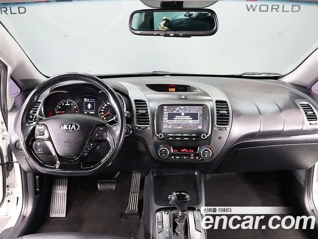 Kia K3 2016 thumb 11