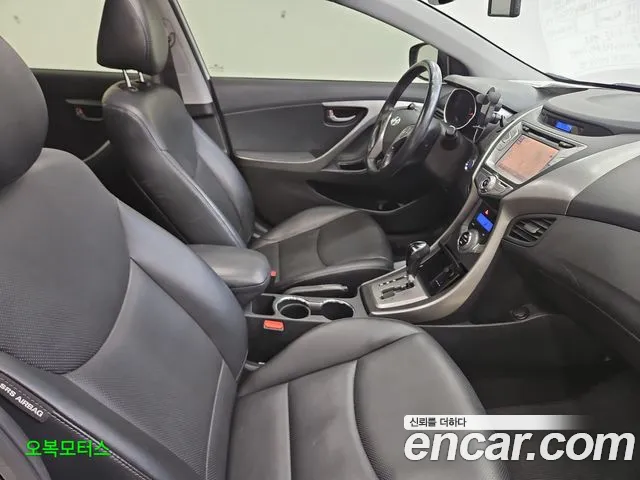 Hyundai Avante 2013 thumb 7