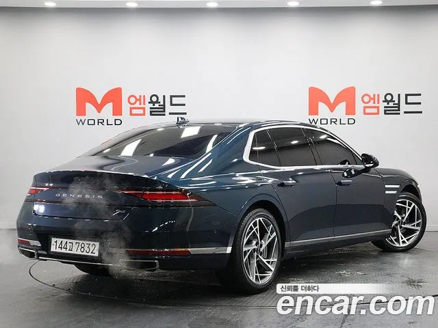 Genesis G90 2022 thumb 5