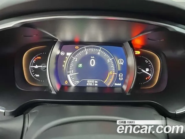 Renault-KoreaSamsung Megane 2016 thumb 6