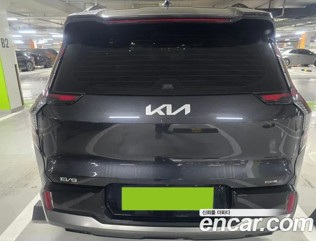 Kia EV9 2024 thumb 4