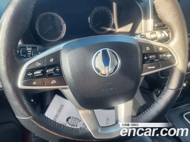 KG_Mobility_Ssangyong Rexton 2019 thumb 8