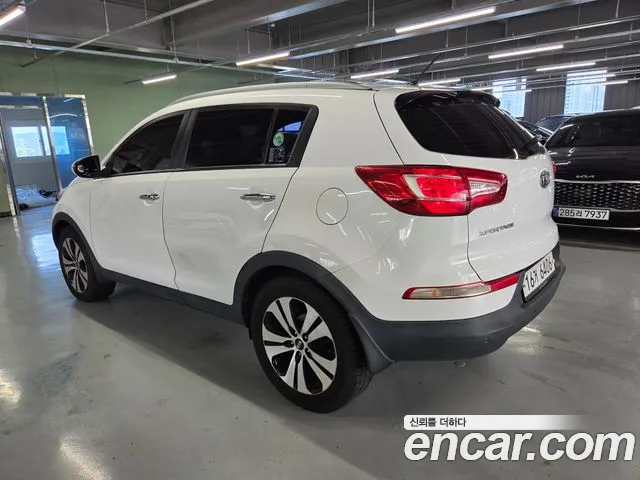 Kia Sportage 2011 thumb 6