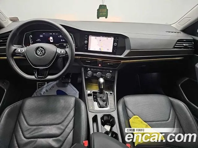 Volkswagen Jetta 2021 thumb 7