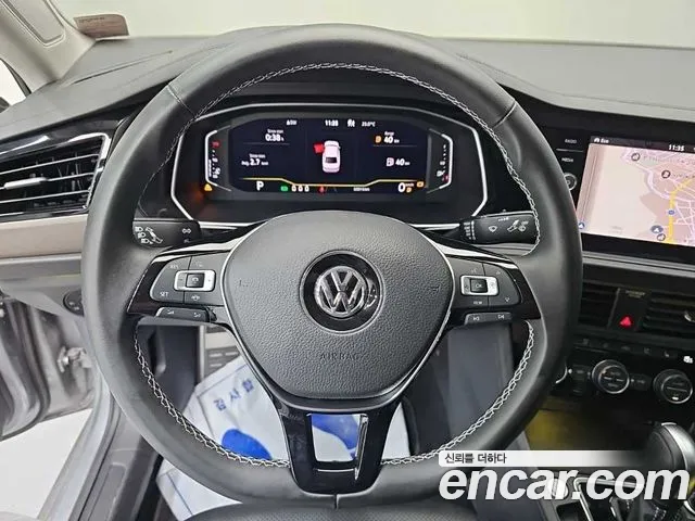 Volkswagen Jetta 2021 thumb 9