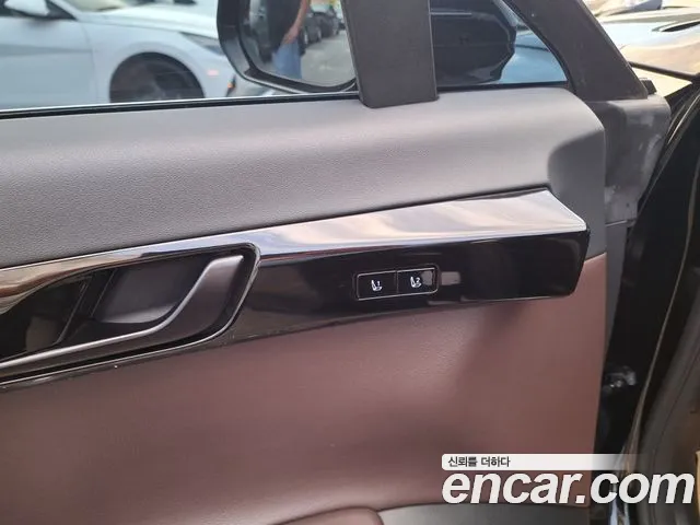 Hyundai Grandeur 2023 thumb 9