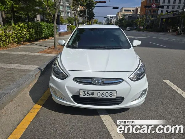 Hyundai Accent 2016 thumb 2