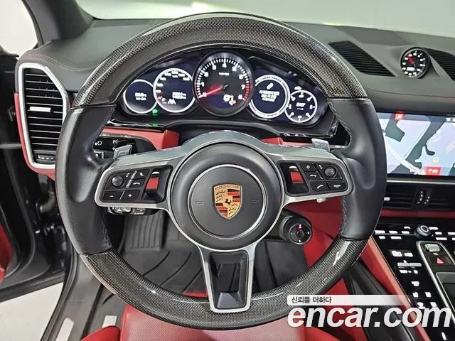 Porsche Cayenne 2020 thumb 8