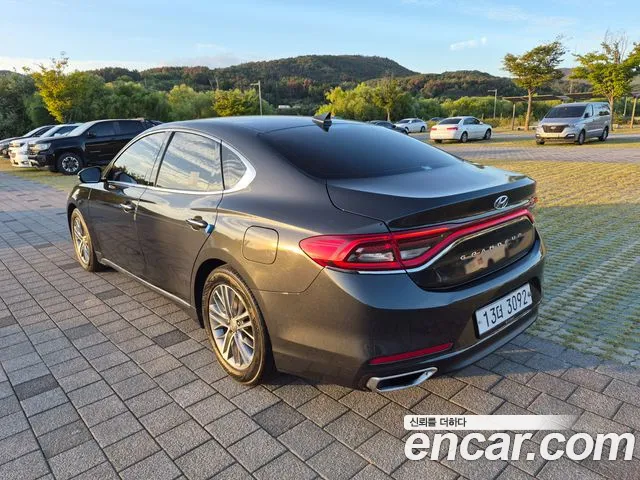 Hyundai Grandeur 2017 thumb 7