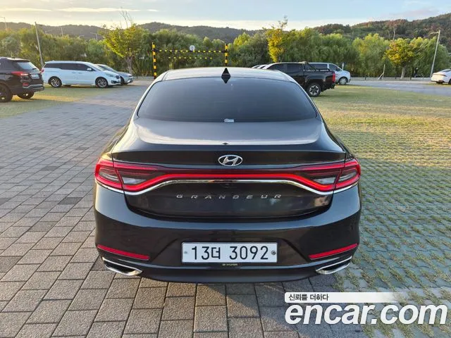 Hyundai Grandeur 2017 thumb 8