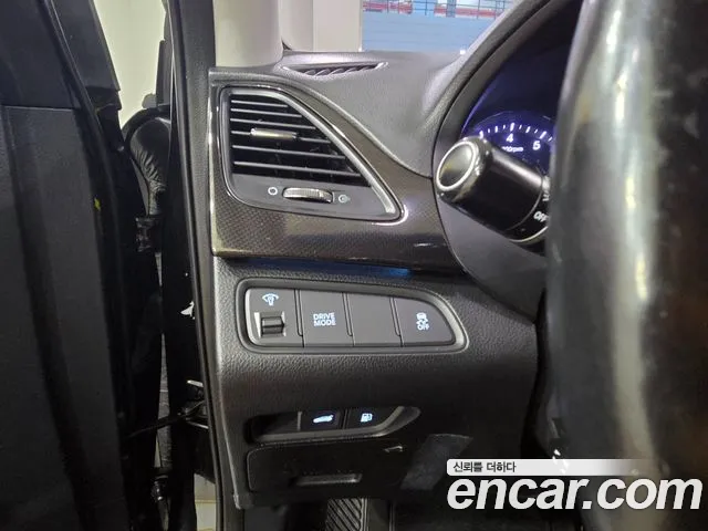 Hyundai Grandeur 2015 thumb 10