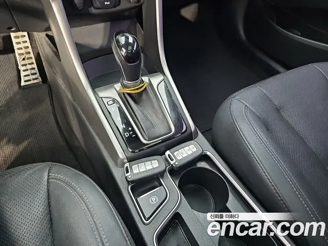 Hyundai i30 2012 thumb 8