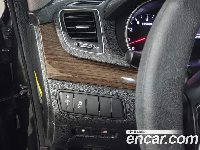 Kia K7 2015 thumb 9