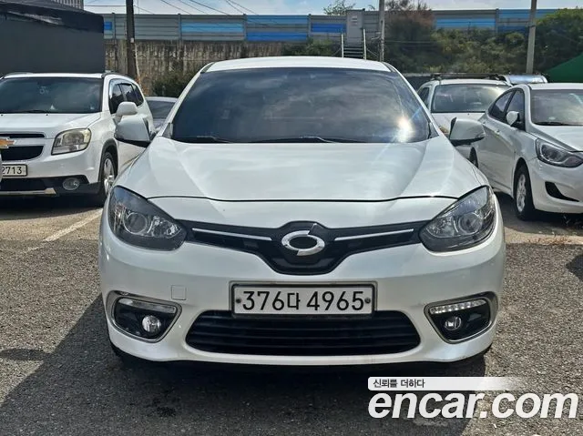 Renault-KoreaSamsung Fluence 2015 thumb 2