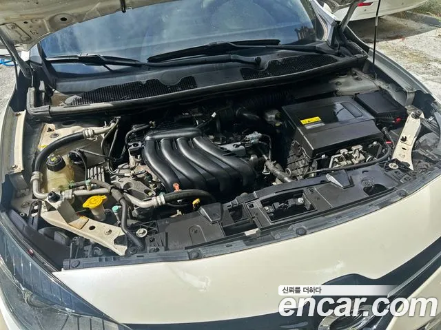 Renault-KoreaSamsung Fluence 2015 thumb 7