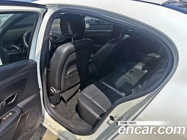 Renault-KoreaSamsung Fluence 2015 thumb 10
