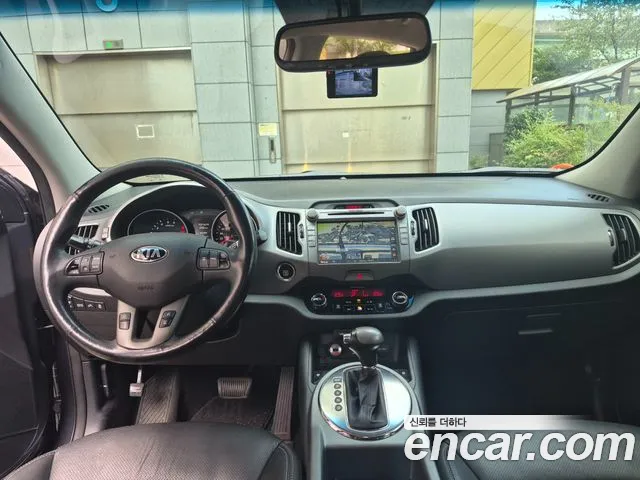 Kia Sportage 2015 thumb 8