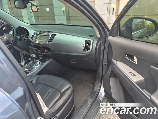 Kia Sportage 2015 thumb 10